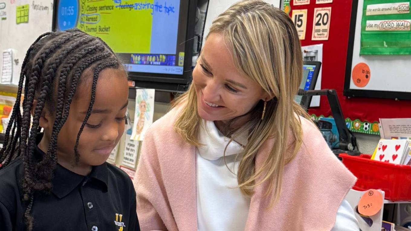 Nicholle Bonilla with a student Nicholle Bonilla with a student