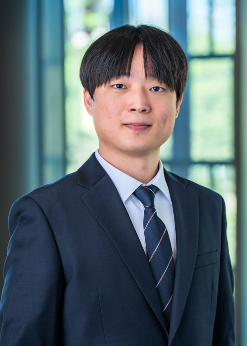 Changyeon Jung headshot